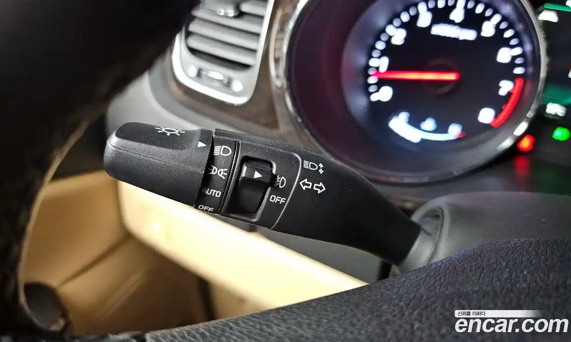 Kia Carnival 2018 3.3 автомат (гидро), фото 27
