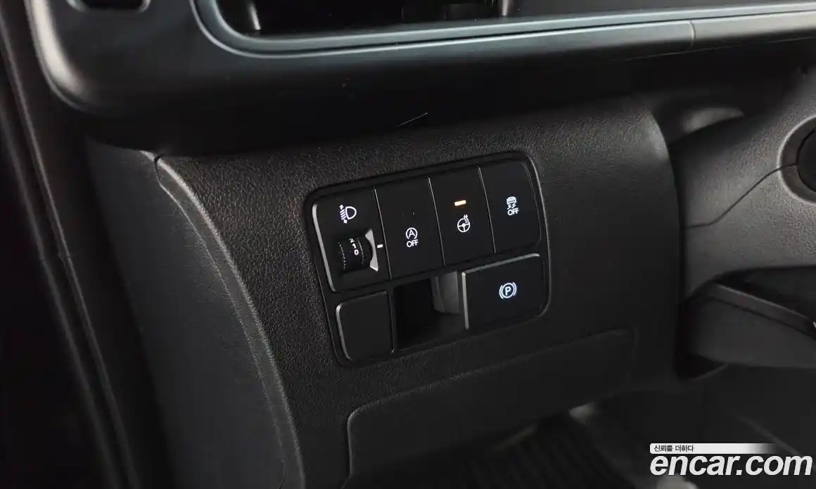 Hyundai Staria 2022 2.2 гидро, фото 27