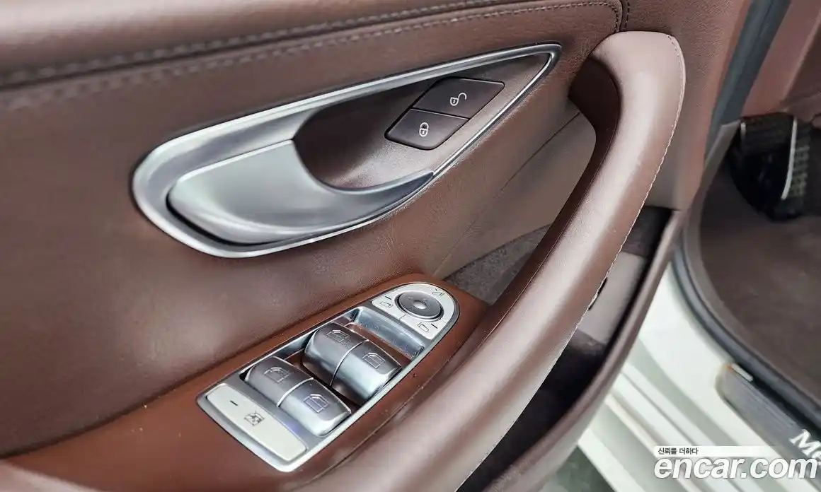Mercedes-Benz CLS-Class 2020 1.9 гидро, фото 30