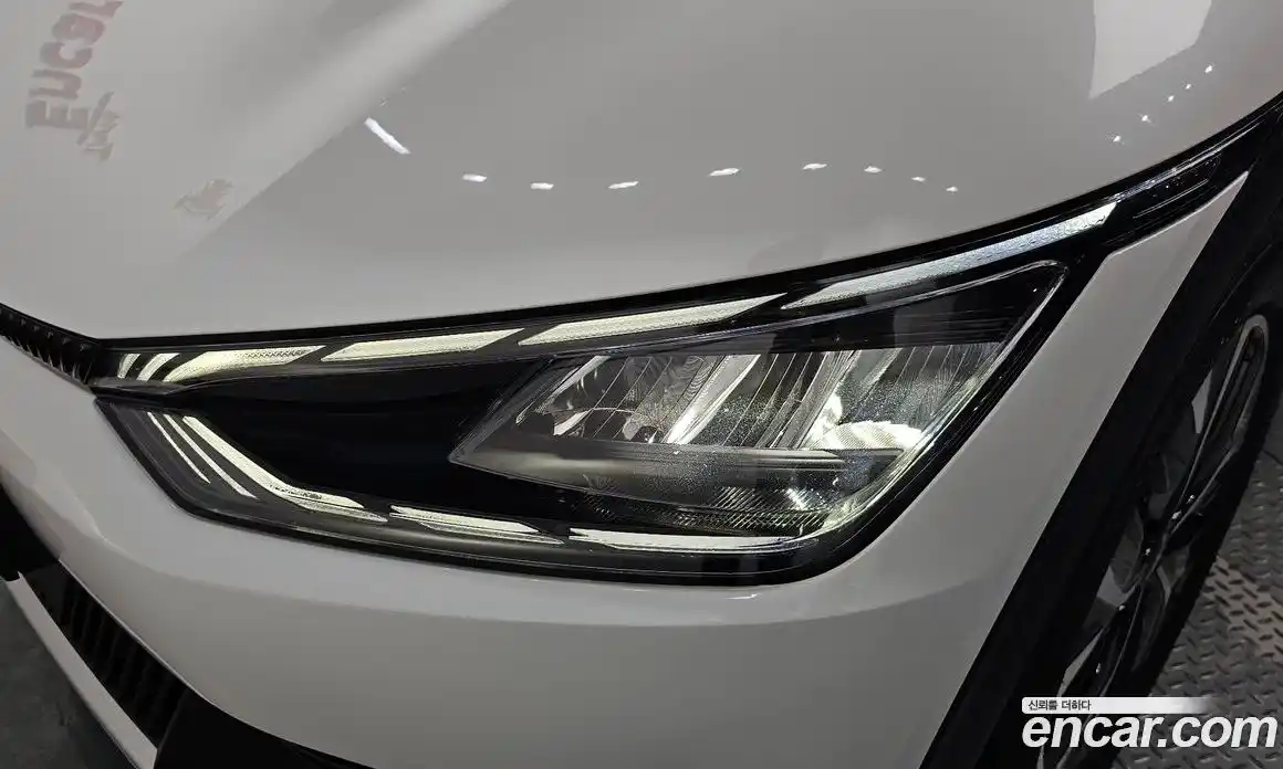 Kia EV6 2021 0.1 гидро, фото 7