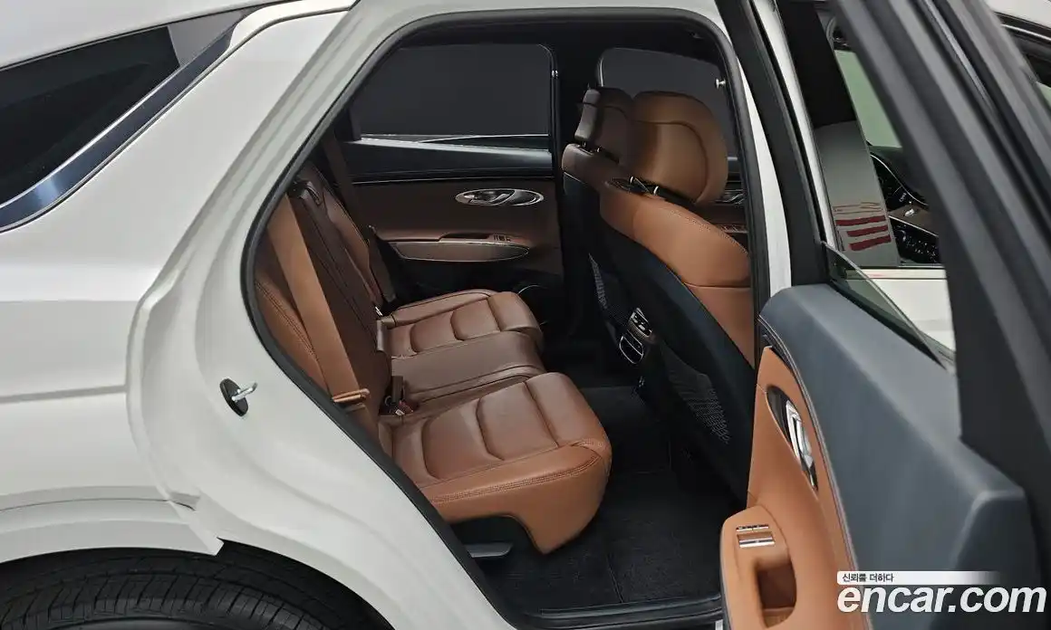 Genesis GV70 2023 2.5 автомат (гидро), фото 17
