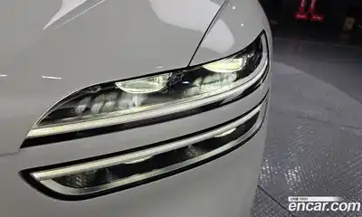 Genesis GV70 2023 2.5 автомат (гидро), миниатюра 8