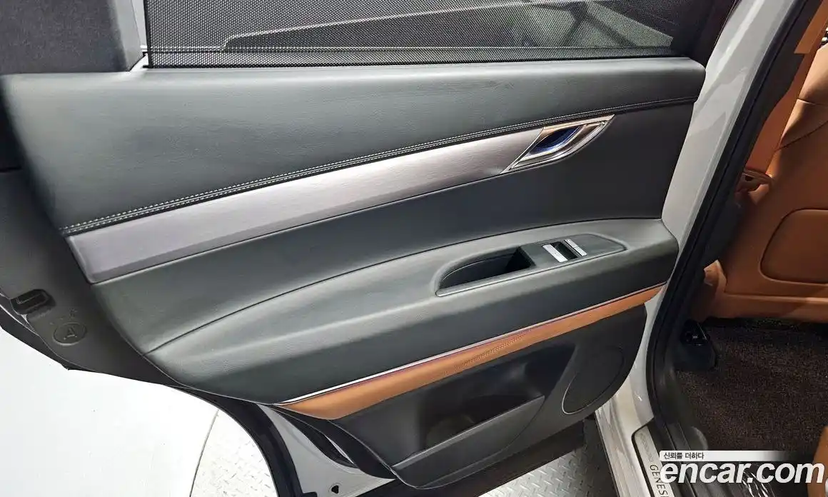 Genesis GV80 2024 2.5 гидро, фото 14