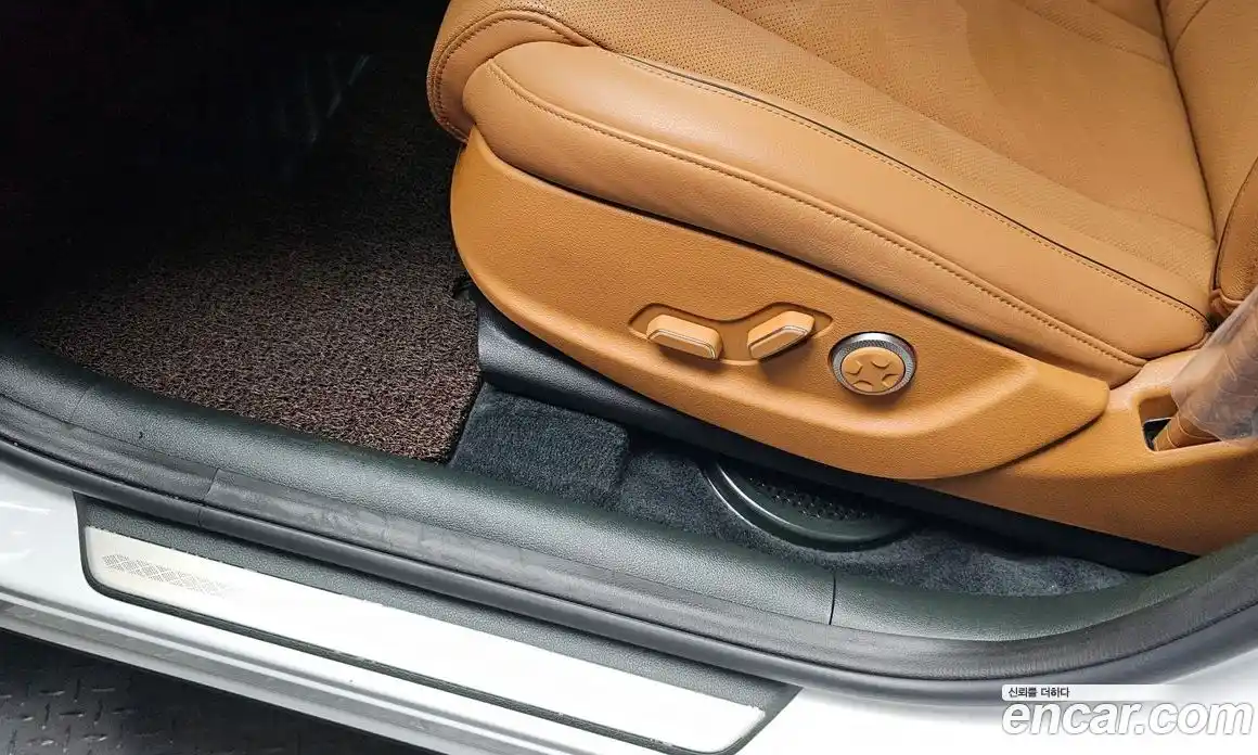 Genesis GV80 2024 2.5 гидро, фото 31