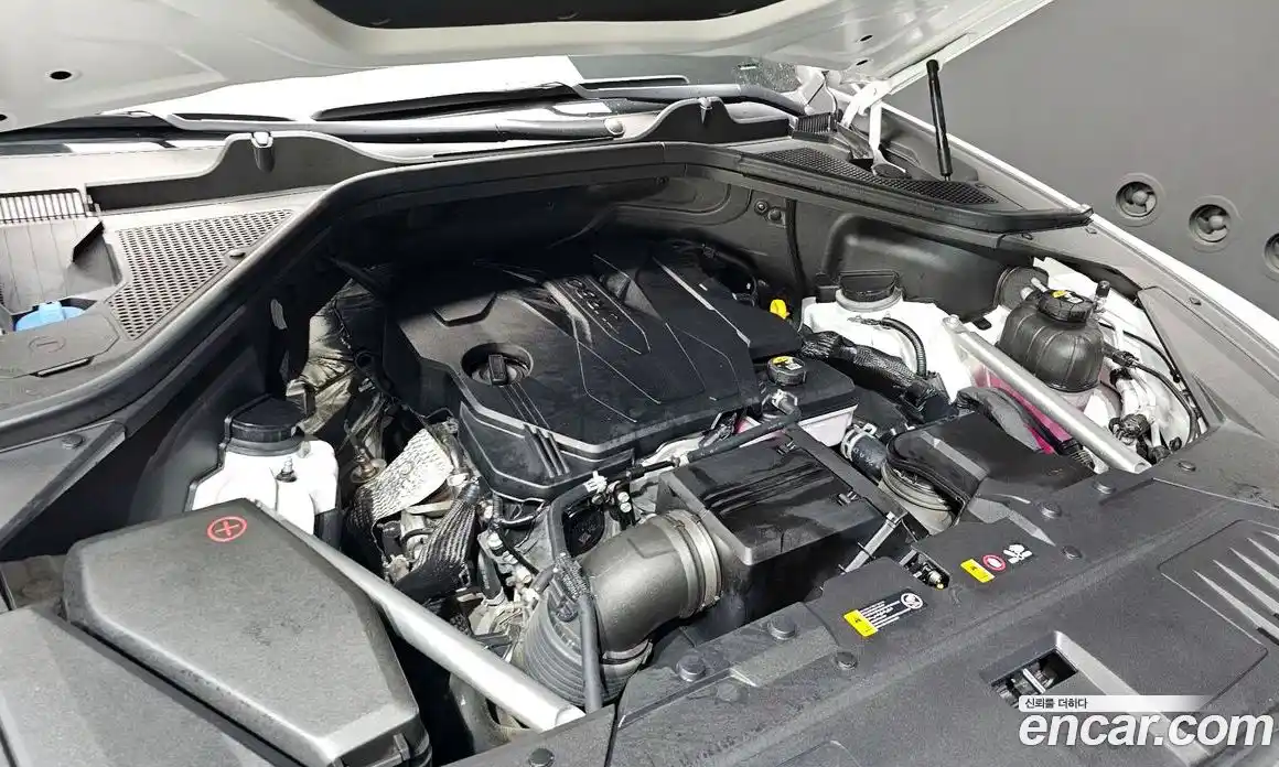 Genesis GV80 2024 2.5 гидро, фото 5