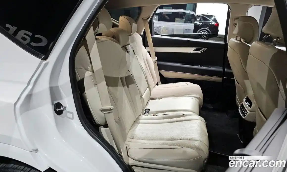 Genesis GV80 2023 3.0 гидро, фото 17