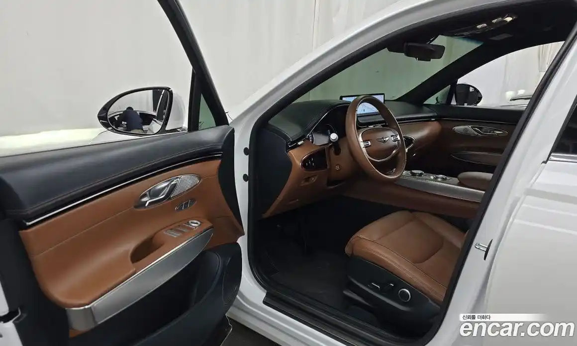 Genesis GV70 2021 2.5 автомат (гидро), фото 13