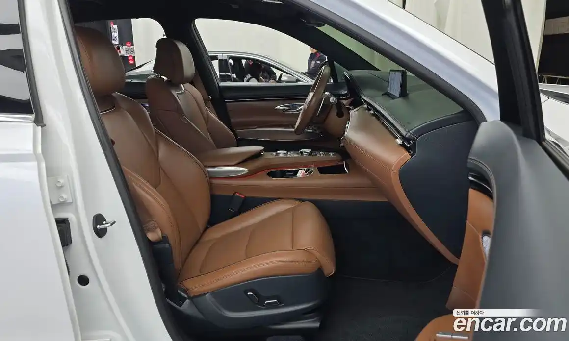 Genesis GV70 2021 2.5 автомат (гидро), фото 16