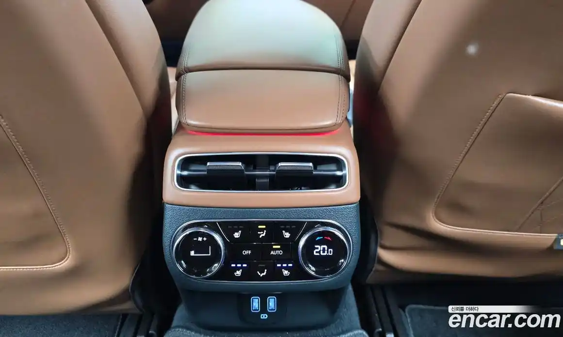 Genesis GV70 2021 2.5 автомат (гидро), фото 22