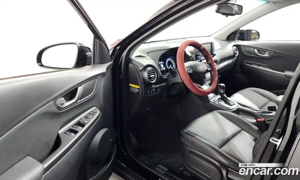 Hyundai Kona 2019 1.6 автомат (гидро), фото 12