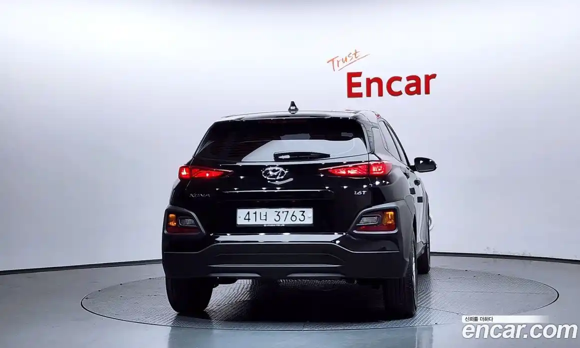 Hyundai Kona 2019 1.6 автомат (гидро), фото 3