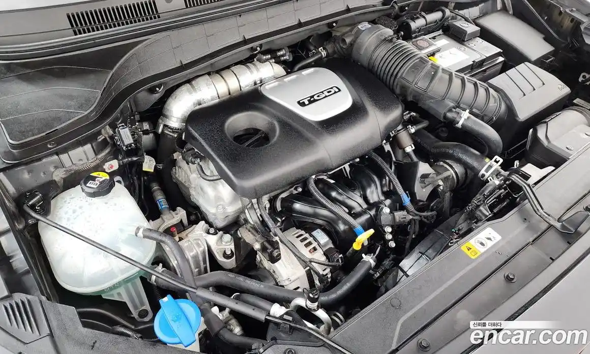 Hyundai Kona 2019 1.6 автомат (гидро), фото 5