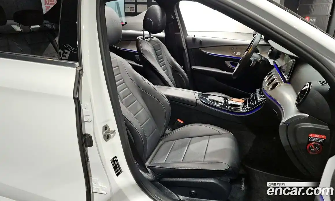 Mercedes-Benz E-Class 2021 2.0 автомат (гидро), фото 18