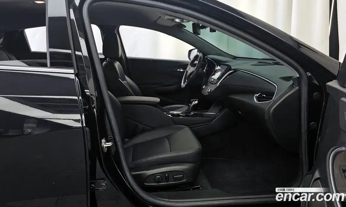 Chevrolet Malibu 2022 2.0 гидро, фото 17