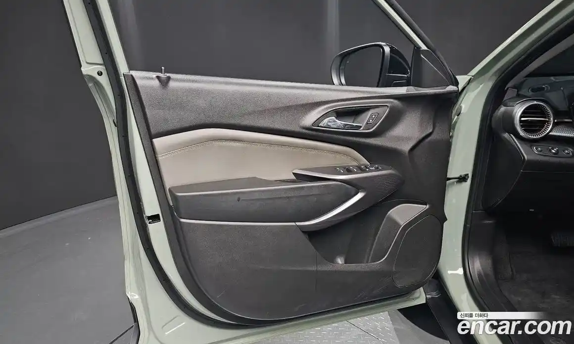 Chevrolet Trax 2023 1.2 гидро, фото 13
