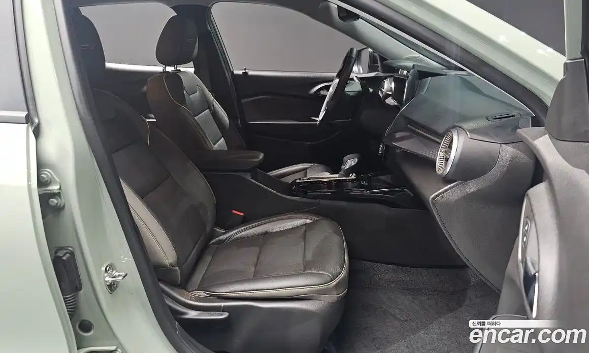 Chevrolet Trax 2023 1.2 гидро, фото 15