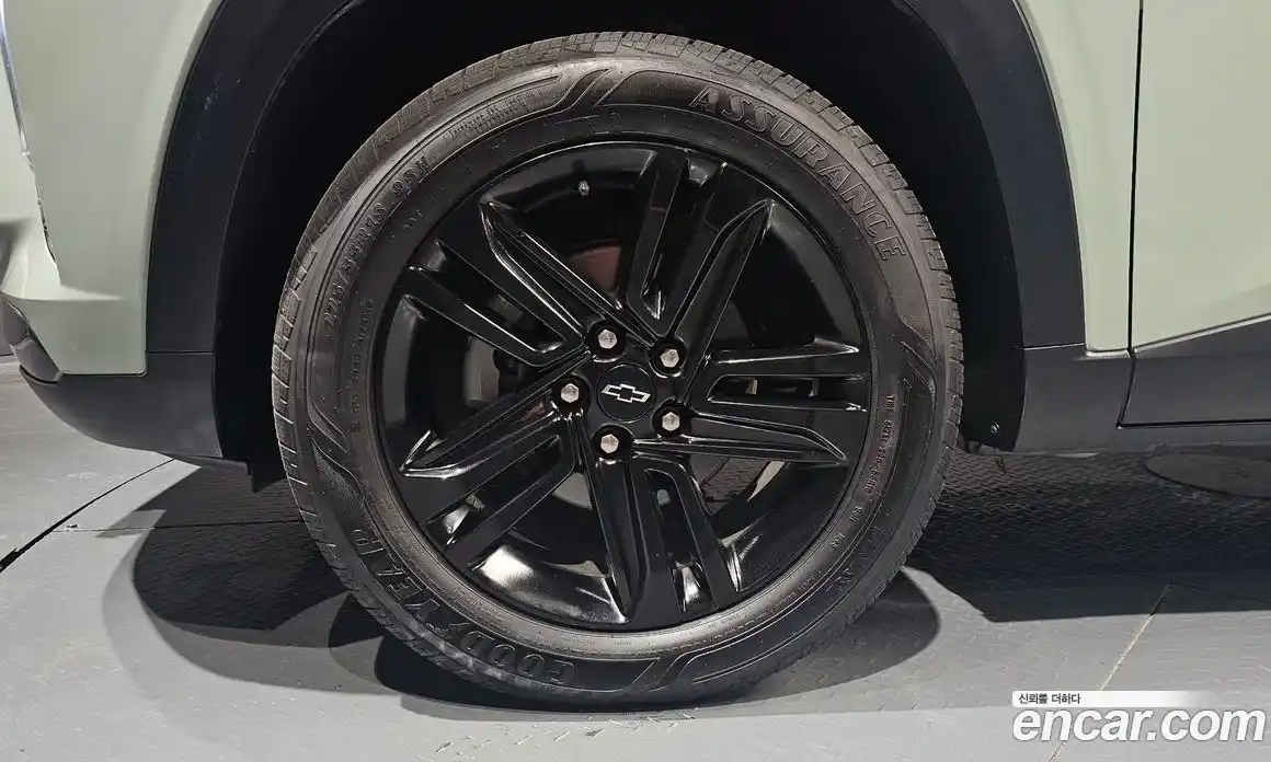 Chevrolet Trax 2023 1.2 гидро, фото 4