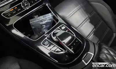 Mercedes-Benz E-Class 2019 3.0 гидро, миниатюра 12
