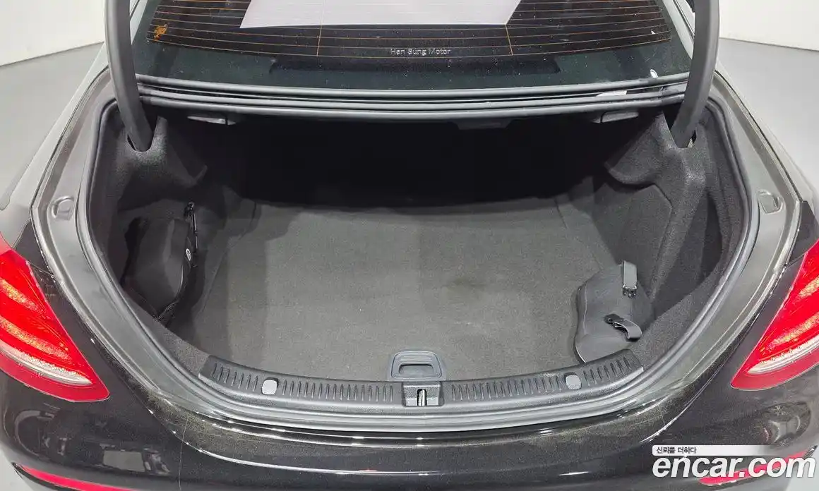 Mercedes-Benz E-Class 2019 3.0 гидро, фото 25
