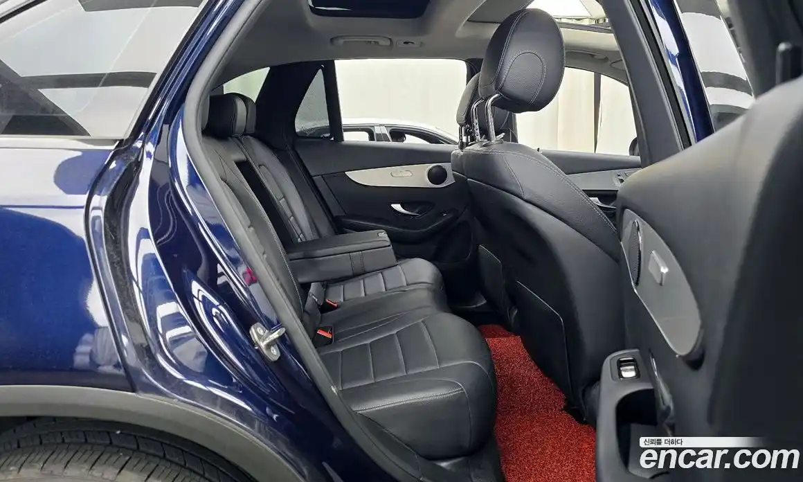 Mercedes-Benz GLC-Class 2018 2.0 автомат (гидро), фото 11
