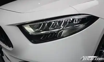 Mercedes-Benz CLS-Class 2019 1.9 гидро, миниатюра 8