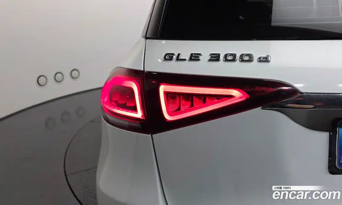 Mercedes-Benz GLE-Class 2022 1.9 гидро, фото 9 Mercedes-Benz GLE-Class 2022 1.9 гидро, фото 9