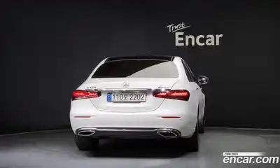 Mercedes-Benz E-Class 2022 3.0 гидро, миниатюра 4