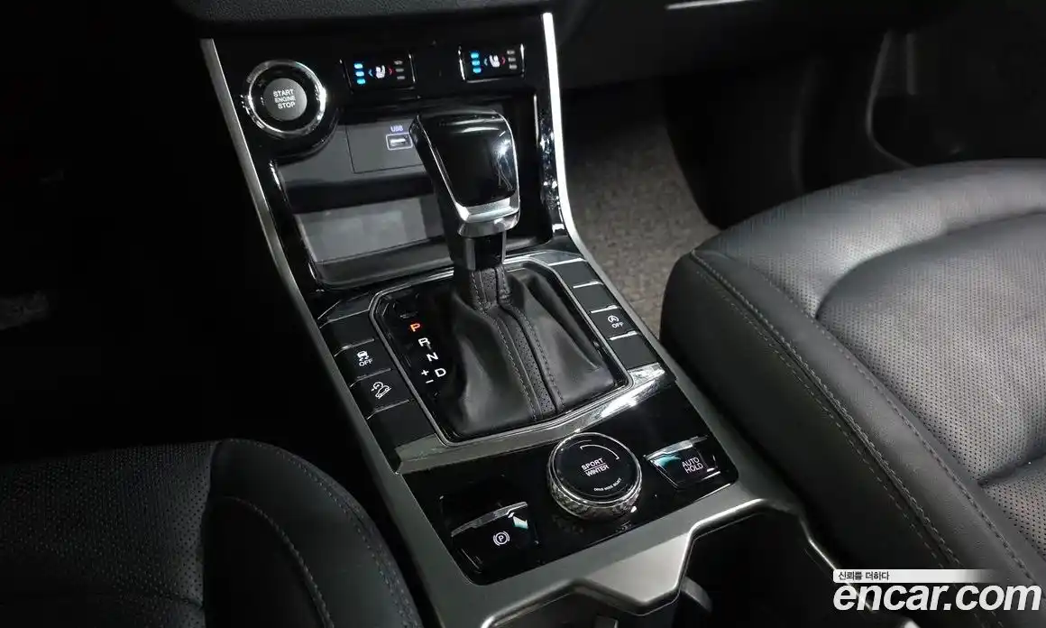 SsangYong Korando 2019 1.6 автомат (гидро), фото 12