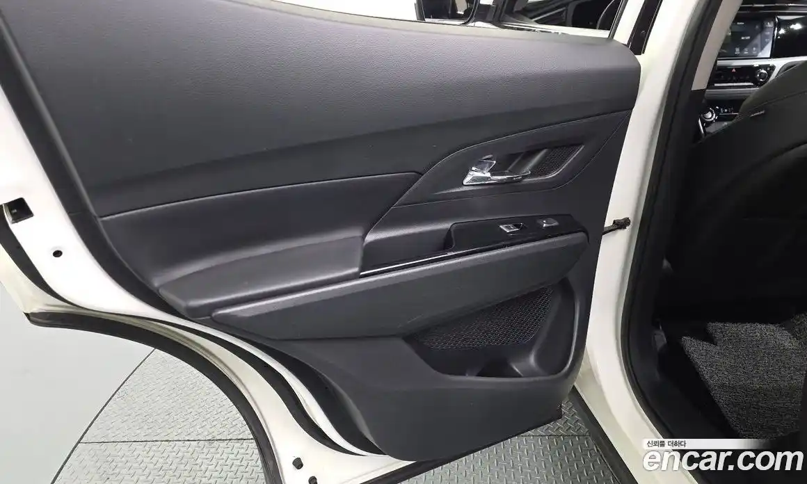 SsangYong Korando 2019 1.6 автомат (гидро), фото 15