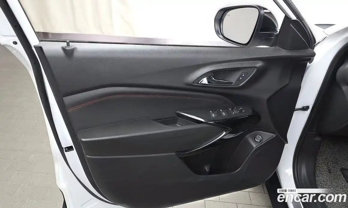Chevrolet Trax 2023 1.2 гидро, фото 14