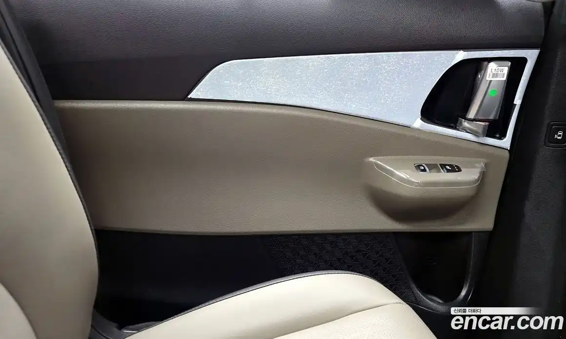 Kia Carnival 2024 3.5 автомат (гидро), фото 15