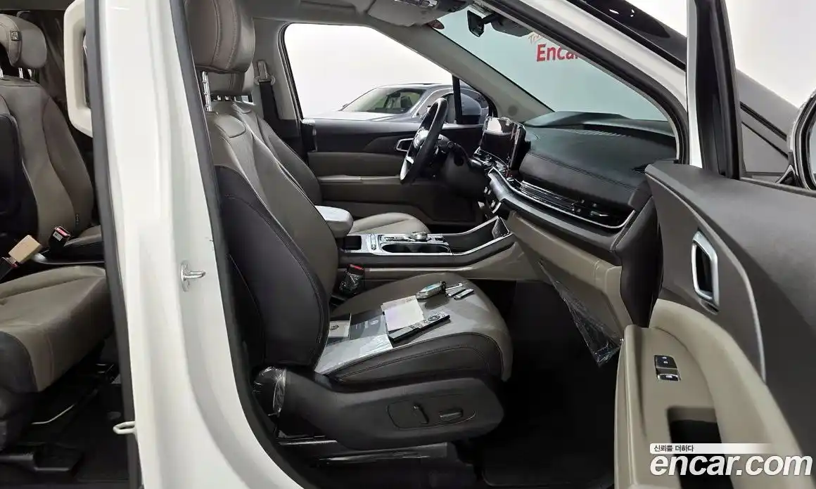 Kia Carnival 2024 3.5 автомат (гидро), фото 16