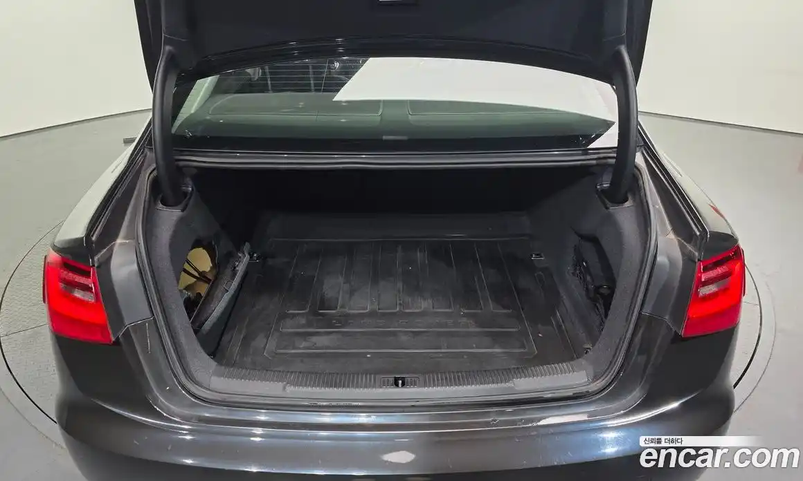 Audi A6 2011 3.0 автомат (гидро), фото 20