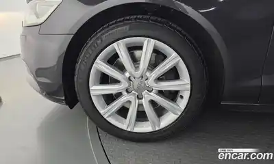 Audi A6 2011 3.0 автомат (гидро), миниатюра 5