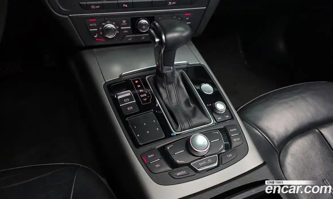 Audi A6 2011 3.0 автомат (гидро), фото 9