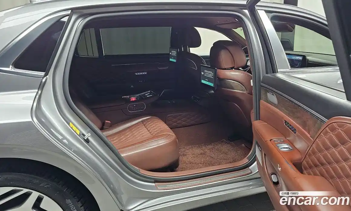 Genesis G90 2023 3.5 автомат (гидро), фото 18