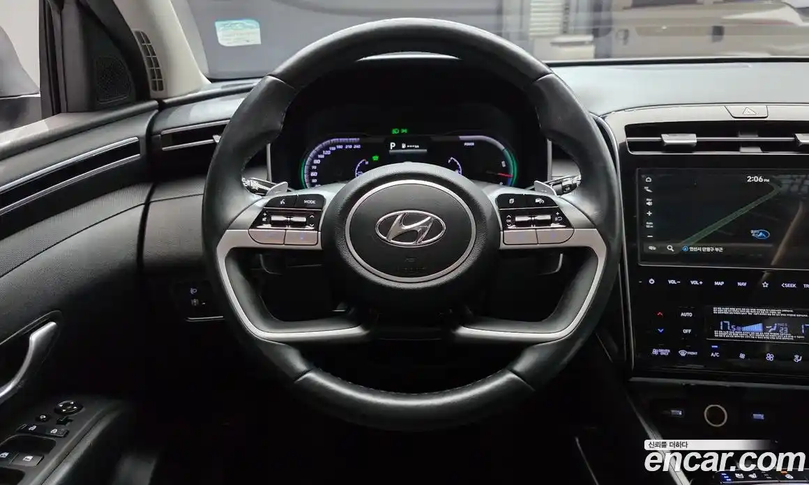 Hyundai Tucson 2022 1.6 автомат (гидро), фото 13