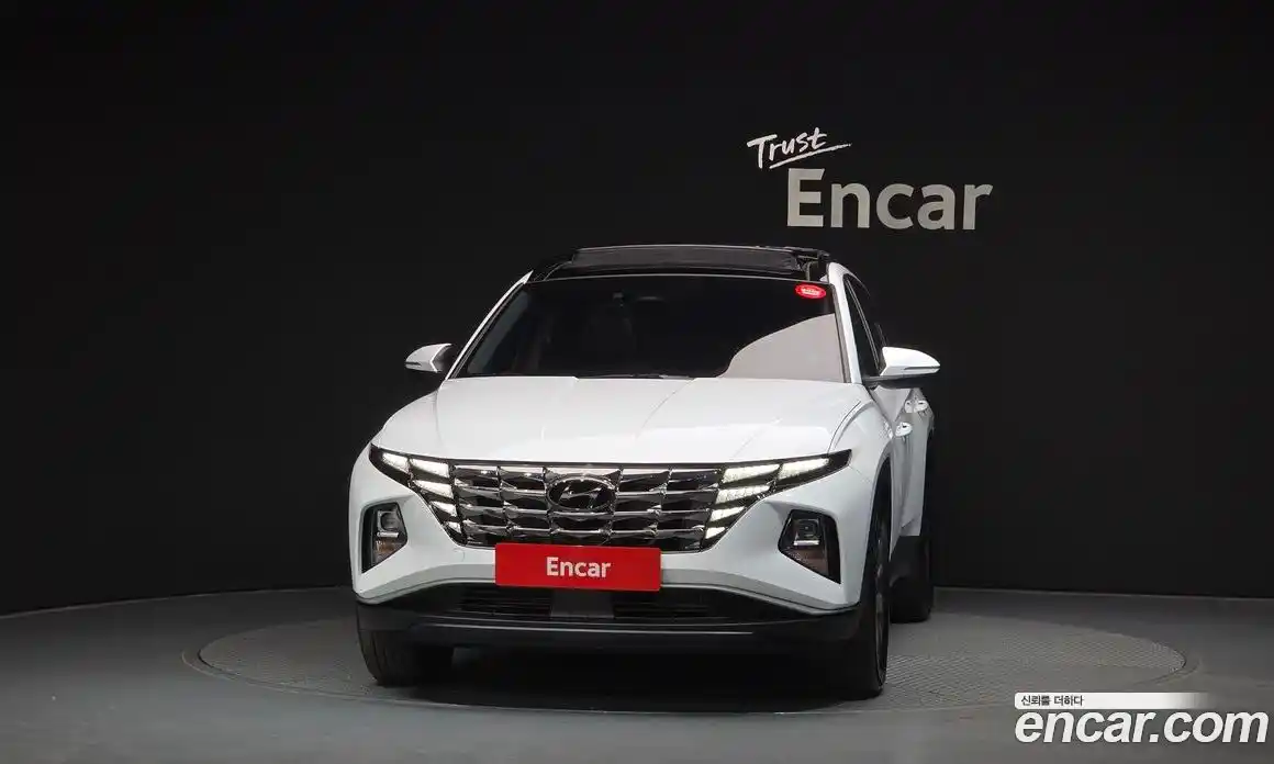 Hyundai Tucson 2022 1.6 автомат (гидро), фото 3