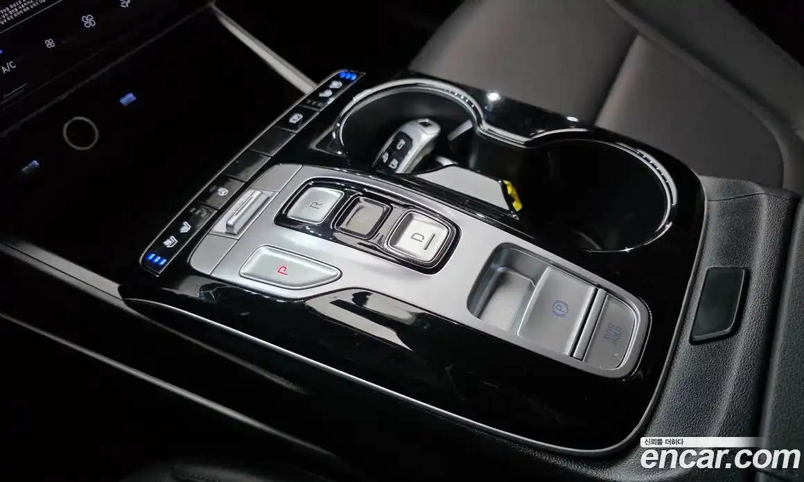 Hyundai Tucson 2022 1.6 автомат (гидро), фото 9