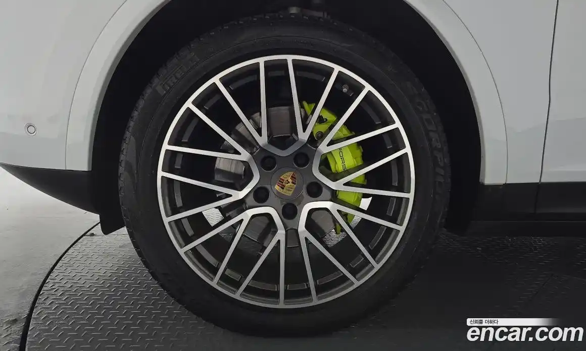 Porsche Cayenne 2021 3.0 автомат (гидро), фото 4