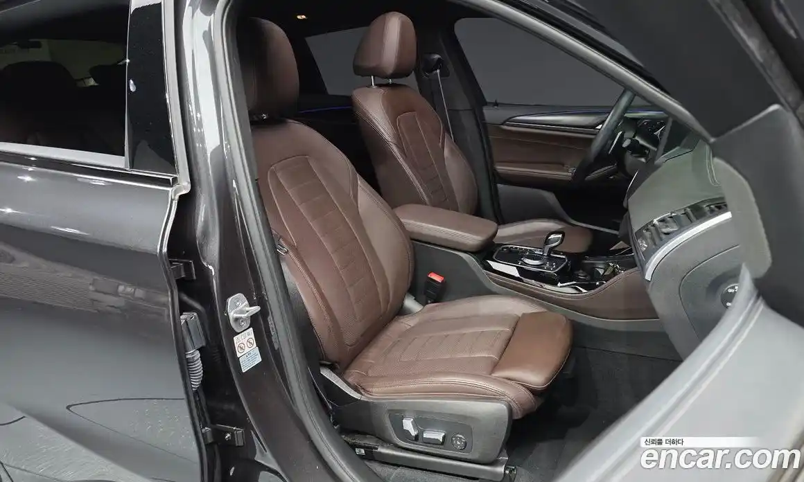 BMW X4 2023 2.0 гидро, фото 18