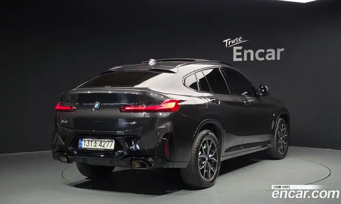 BMW X4 2023 2.0 гидро, фото 2