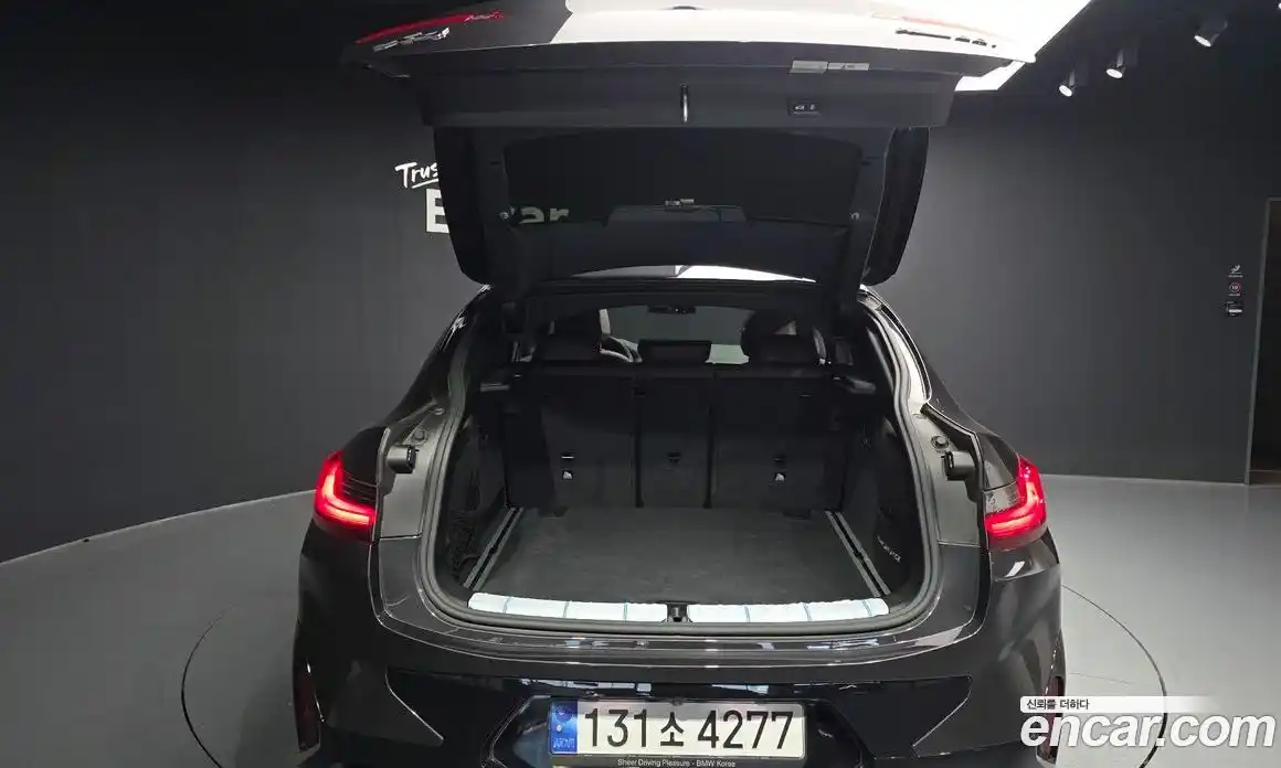 BMW X4 2023 2.0 гидро, фото 26