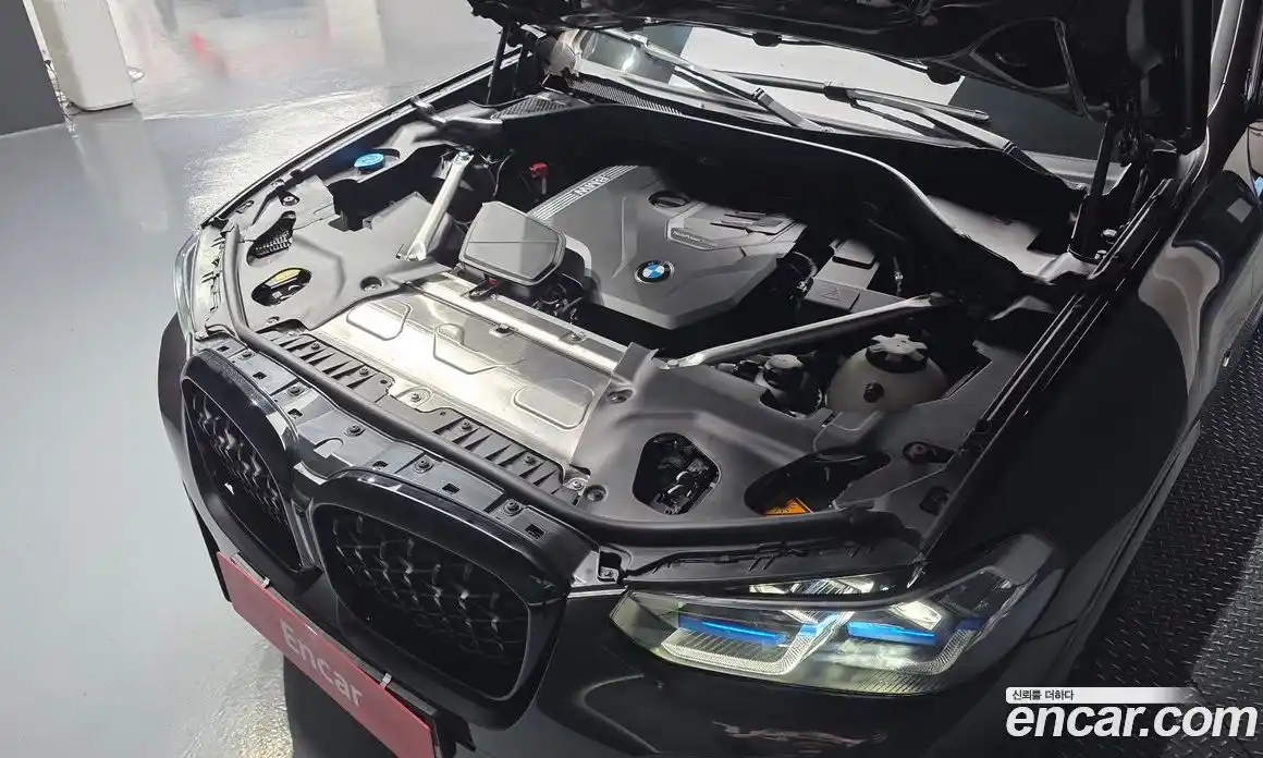 BMW X4 2023 2.0 гидро, фото 6