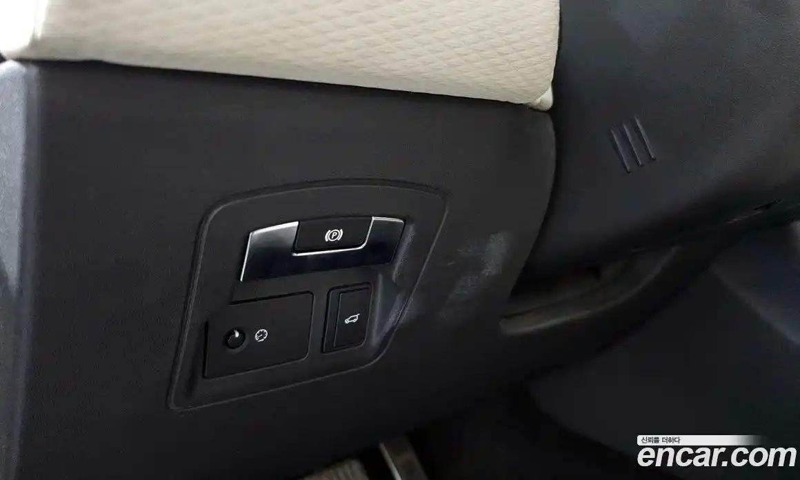 Land Rover Range Rover Velar 2017 3.0 автомат (гидро), фото 28