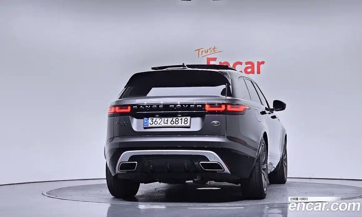 Land Rover Range Rover Velar 2017 3.0 автомат (гидро), фото 4