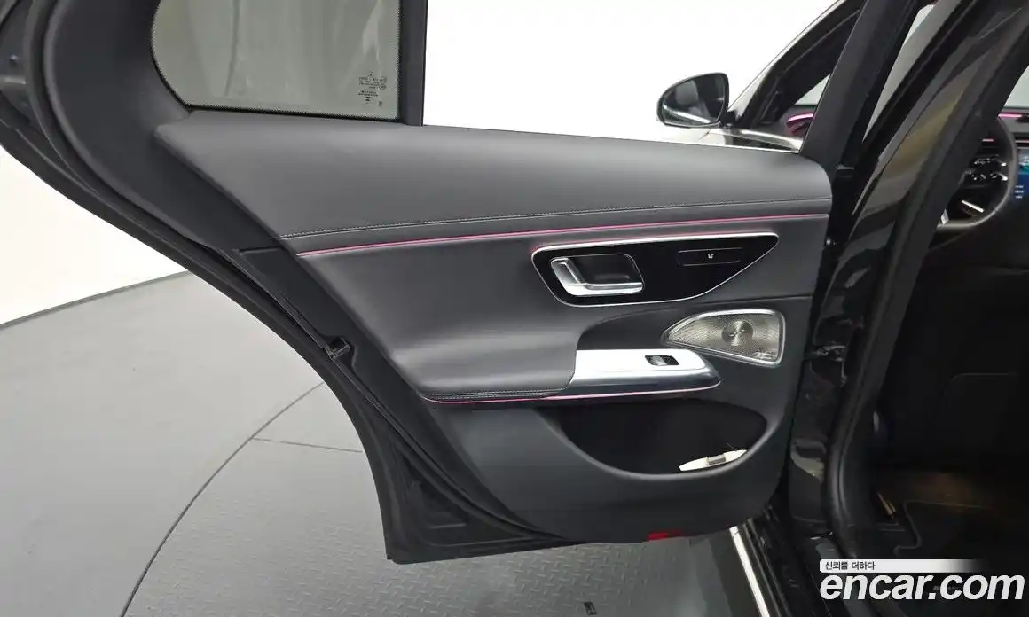 Mercedes-Benz E-Class 2025 2.0 гидро, фото 14