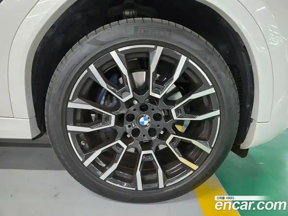 BMW X6 2025 3.0 автомат (гидро), фото 20