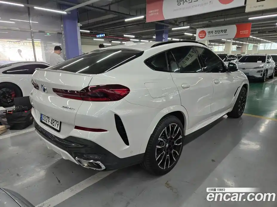 BMW X6 2025 3.0 автомат (гидро), фото 4