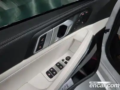BMW X6 2025 3.0 автомат (гидро), миниатюра 8